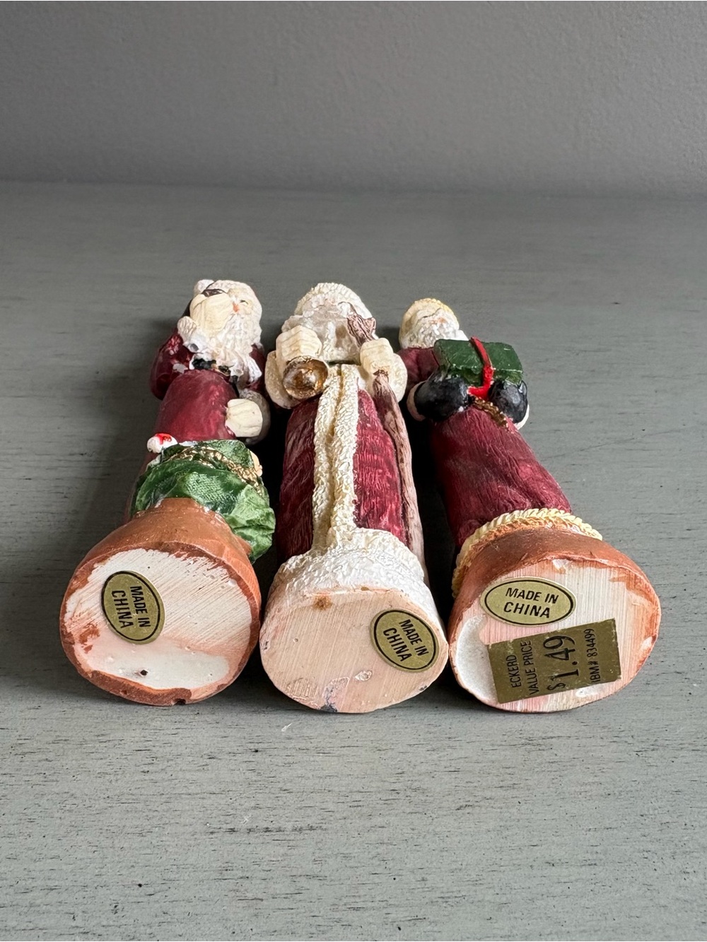 VTG Classic Pencil Santa Figurine Display -Christmas Holiday Home Decor Set of 3 - Picture 6 of 8